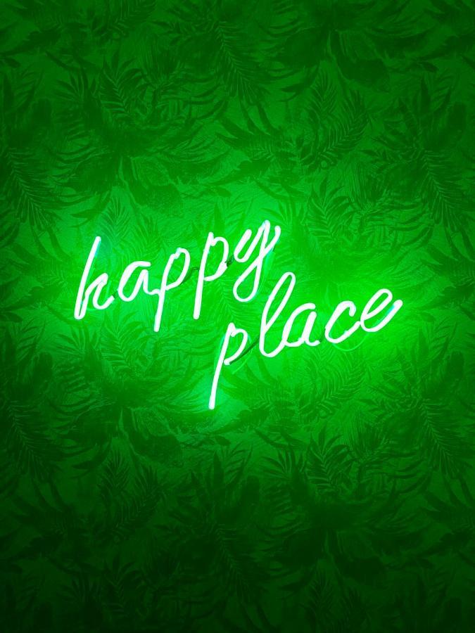 Happy Place! Big, Bright & Central - Ideal For Families And Groups Of Friends Patras Exteriér fotografie