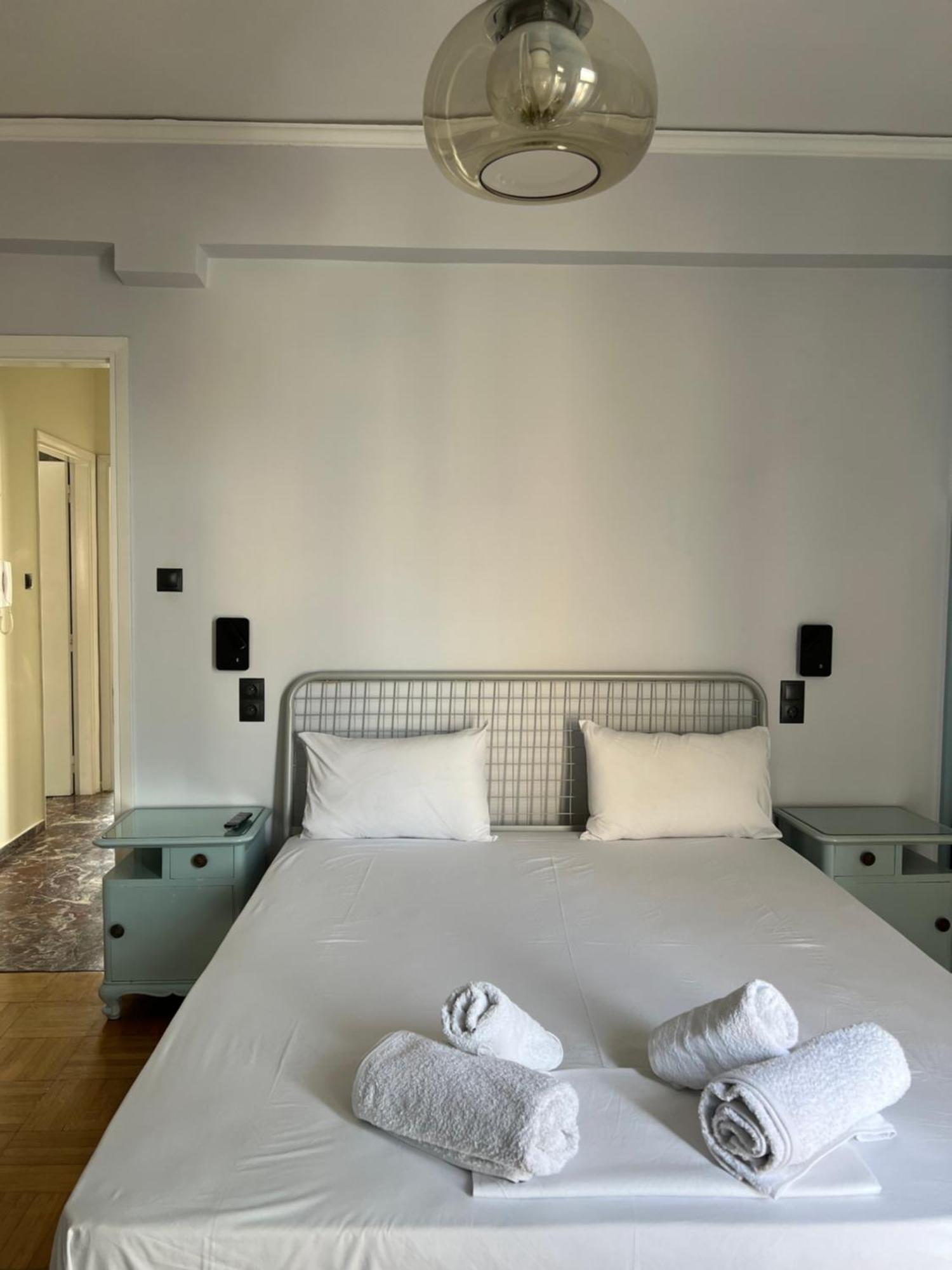 Happy Place! Big, Bright & Central - Ideal For Families And Groups Of Friends Patras Exteriér fotografie